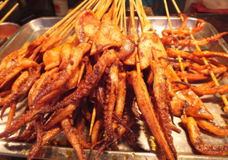 鐵板魷魚有營養(yǎng)嗎？鐵板魷魚對身體有害嗎