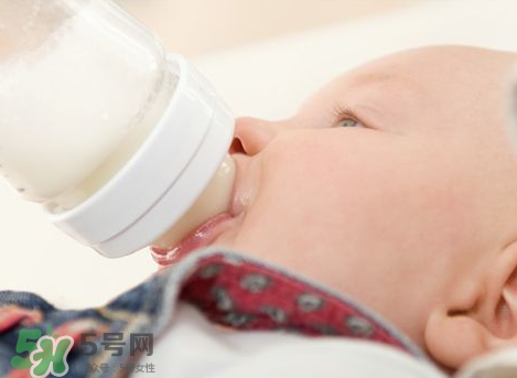 嬰兒吐奶和氙氣有關系嗎？氙氣會影響嬰兒吐奶嗎？