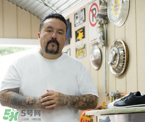 mister cartoon與nike cortez45周年聯(lián)名鞋子多少錢？