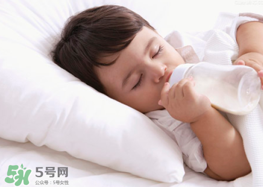 戒夜奶的好處有哪些？要不要戒夜奶呢？