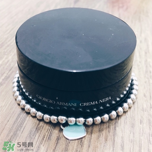 阿瑪尼黑鑰匙眼霜多少錢(qián)？阿瑪尼黑鑰匙眼霜專柜價(jià)格