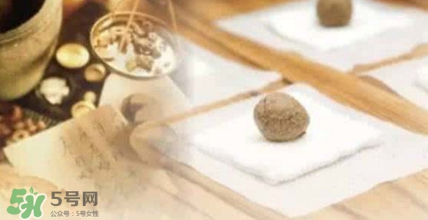 三伏貼能減肥嗎？三伏貼怎么貼貼哪里可以減肥