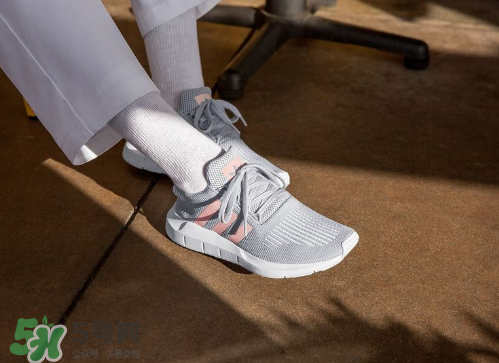 adidas originals swift run上腳效果怎么樣？