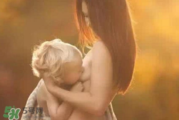 哺乳期可以貼三伏貼嗎？哺乳期貼三伏貼會影響寶寶嗎？