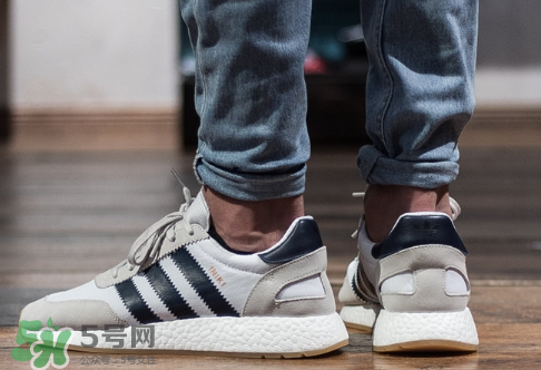 adidas iniki runner上腳效果怎么樣？阿迪達(dá)斯復(fù)古跑鞋好看嗎？