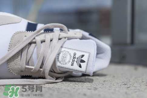 adidas iniki runner上腳效果怎么樣？阿迪達(dá)斯復(fù)古跑鞋好看嗎？