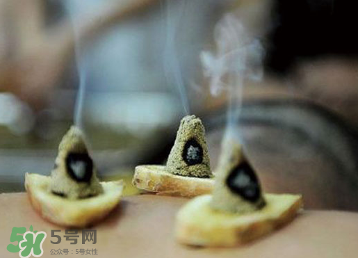 三伏灸什么時候做最好？?三伏灸可以晚上做嗎？