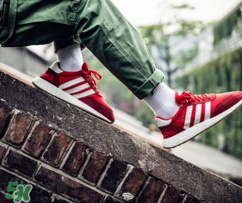 adidas iniki runner怎么樣？阿迪達斯iniki評測