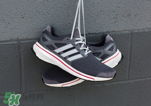 adidas consortium run thru time pack多少錢？