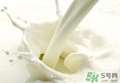 純牛奶可以加熱嗎？純牛奶和有機(jī)純牛奶的區(qū)別是什么
