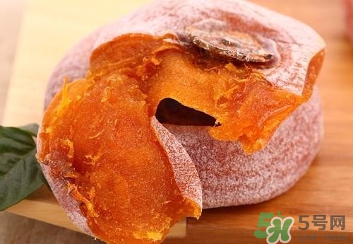柿餅吃之前要洗嗎？柿餅上的白霜是什么糖？