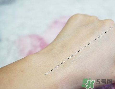 hanskin韓斯清素顏霜多少錢？hanskin韓斯清素顏霜怎么用