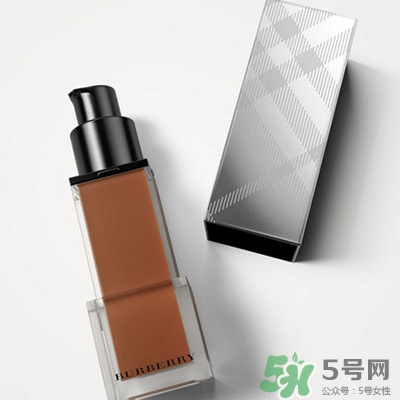 Burberry巴寶莉彩妝套裝Beasts Beauty Box多少錢(qián)_有什么