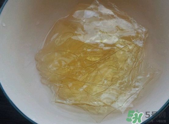 吉利丁片可以做什么？吉利丁片用什么水泡