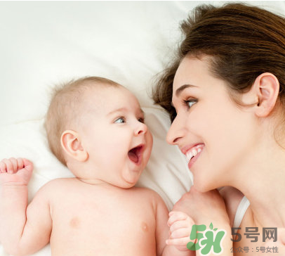 夏季濕疹是什么原因？夏季濕疹的特點(diǎn)