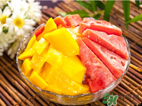 西瓜和冰淇淋能一起吃嗎？吃完冰淇淋可以吃西瓜嗎？