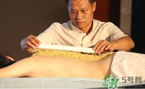 三伏灸一次做多長(zhǎng)時(shí)間？三伏灸用新生姜好還是老的好