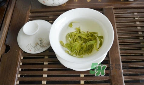 碧螺春泡出的茶是什么顏色？泡碧螺春水溫多少度最好