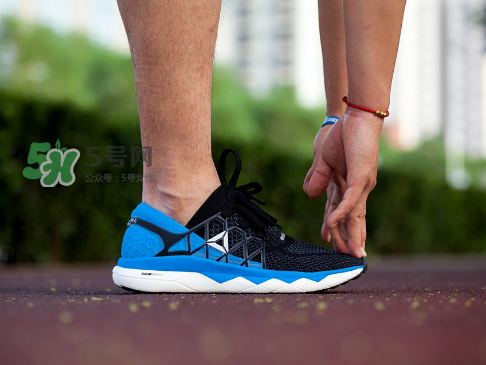 reebok floatride run腳感怎么樣？銳步floatride跑鞋測評