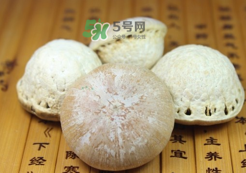 風(fēng)流果泡酒要不要敲碎？壯陽(yáng)果泡水要不要敲碎？