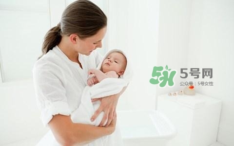 吃什么排惡露最快？產(chǎn)后惡露怎么護理？