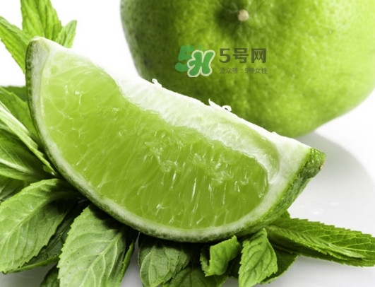青檸檬怎么吃最好？青檸檬怎么泡水喝最好