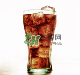 白酒加可樂是春藥？白酒加可樂喝了會怎樣？
