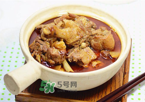 三伏天能吃鴨肉嗎？三伏天鴨肉燉什么好？