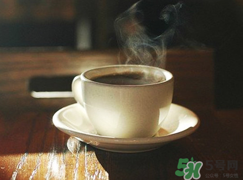 三伏天喝熱水能驅(qū)寒嗎？三伏天為什么喝熱水？