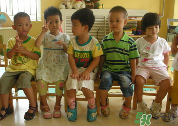 寶寶不去幼兒園可以嗎？寶寶可以不上幼兒園嗎？