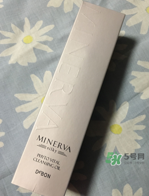 蝶妝卸妝油怎么樣？蝶妝卸妝油好用嗎？