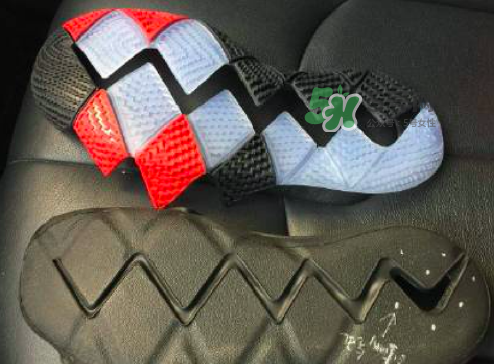 nike kyrie 4實物諜照什么樣？耐克歐文4代諜照曝光