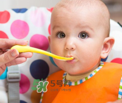 寶寶沒(méi)長(zhǎng)牙能吃面條嗎？寶寶沒(méi)長(zhǎng)牙能不能喂面條？