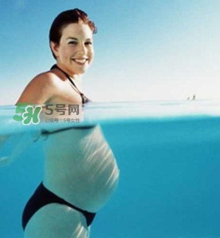 孕婦游泳會(huì)感染嗎？孕婦游泳有危害嗎？