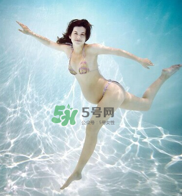 游泳池氯氣對(duì)孕婦有害嗎？游泳池氯氣對(duì)孕婦有影響嗎？