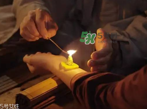 ?三伏天為什么要艾灸？?三伏天為什么要做灸？