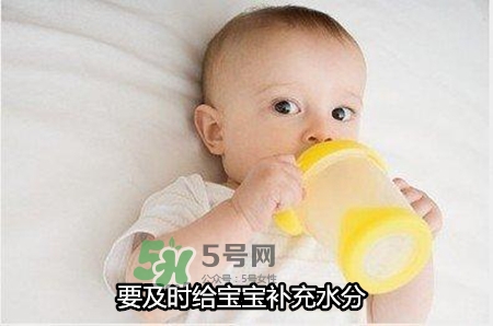寶寶夏季腹瀉怎么辦？寶寶夏季腹瀉的注意事項(xiàng)
