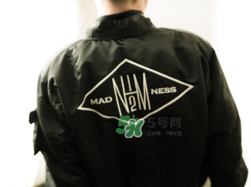 n.hoolywood與madness三周年聯(lián)名系列在哪買_什么時候發(fā)售？