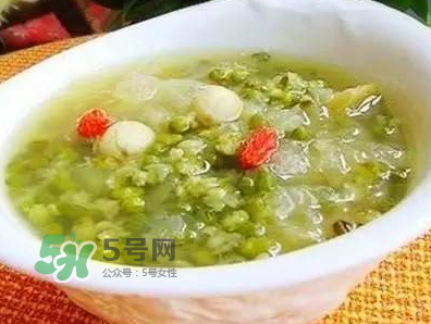 寶寶能喝綠豆水嗎？寶寶能喝綠豆湯嗎？