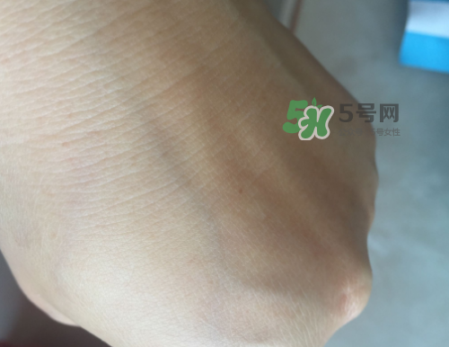 透真玻尿酸保濕精華液怎么樣？透真玻尿酸保濕精華液好用嗎？