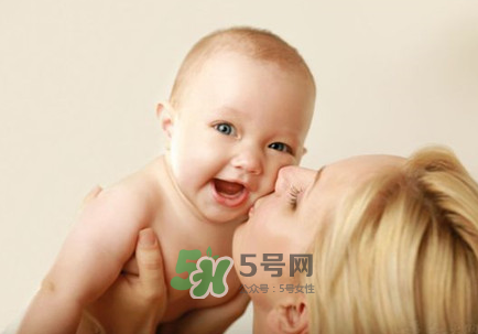 寶寶口腔潰瘍吃什么好？寶寶口腔潰瘍吃什么好得快？