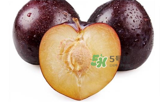 黑布林可以和桃子能一起吃嗎？黑布林不能和什么一起吃？