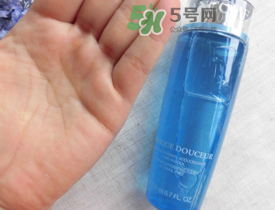 蘭蔻清瀅嫩膚水怎么樣？蘭蔻清瀅嫩膚水好用嗎？