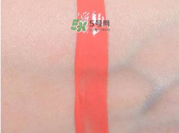 mac口紅哪個(gè)顏色顯白？mac口紅哪個(gè)色號(hào)適合黃皮？