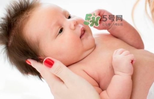 夏天寶寶咳嗽有痰吃什么好的快？寶寶夏天咳嗽有痰怎么辦？
