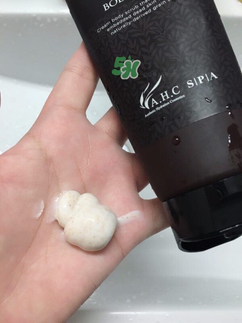 ahc身體磨砂膏多少錢(qián)？ahc玻尿酸香水磨砂膏專柜價(jià)格