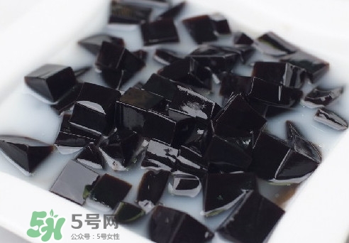 龜苓膏哪個(gè)牌子好？自己做的龜苓膏能放幾天