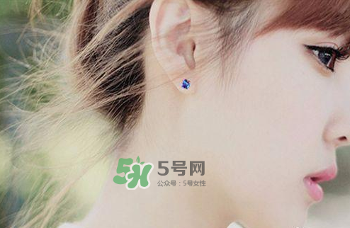 8月份可以打耳洞嗎？八月份可以打耳洞嗎？