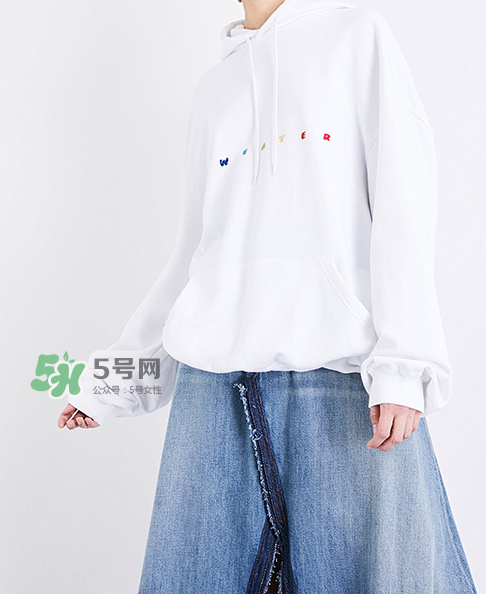 vetements sweater衛(wèi)衣多少錢_在哪買？