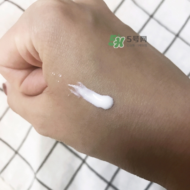佳雪防曬霜怎么用？佳雪防曬霜要卸妝嗎